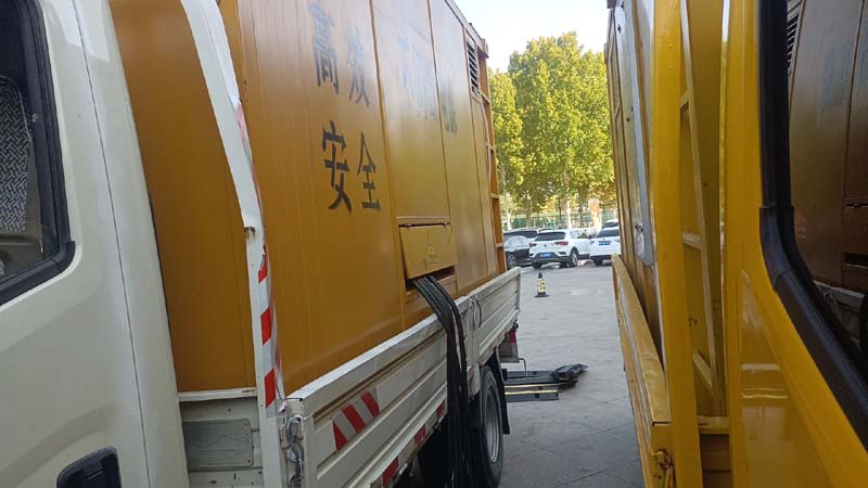 庐阳如何判断柴油发电机组和UPS电源的切换时间是否符合要求？